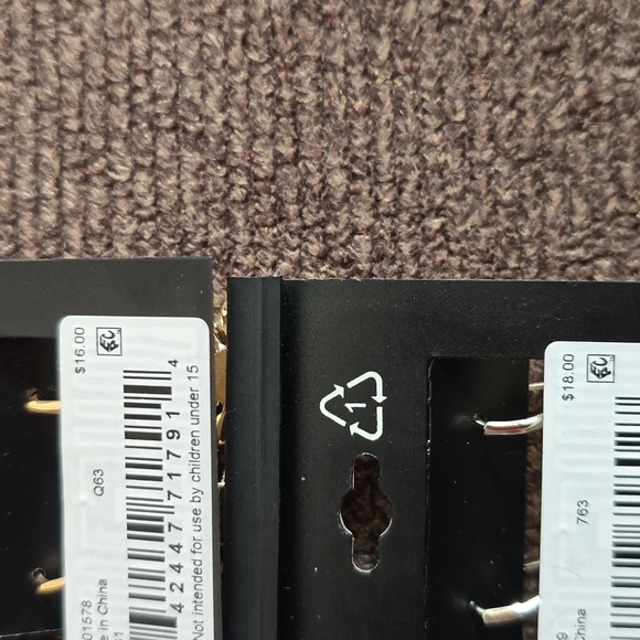 NAPIER BRAND WOMENS FASHION JEWELRY BUNDLE OF 5 PAIRS OF EARRINGS - Picture 14 of 16